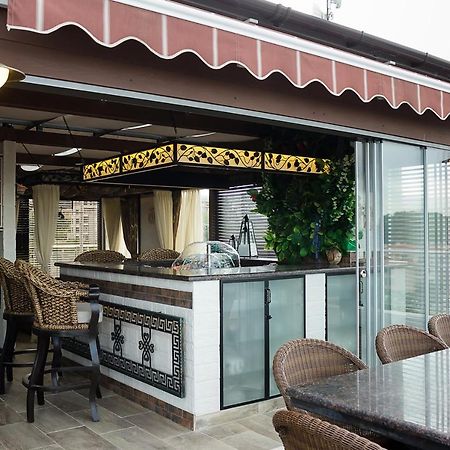 Ferienwohnung Under The Stars - Lux Penthouse With Pool And Terrace By Flat Mаnager Saints Constantine and Helena Exterior foto