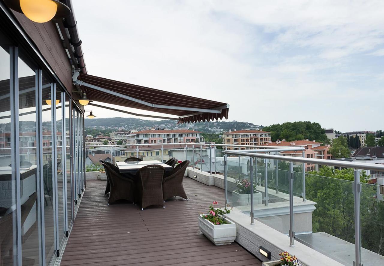 Ferienwohnung Under The Stars - Lux Penthouse With Pool And Terrace By Flat Mаnager Saints Constantine and Helena Exterior foto